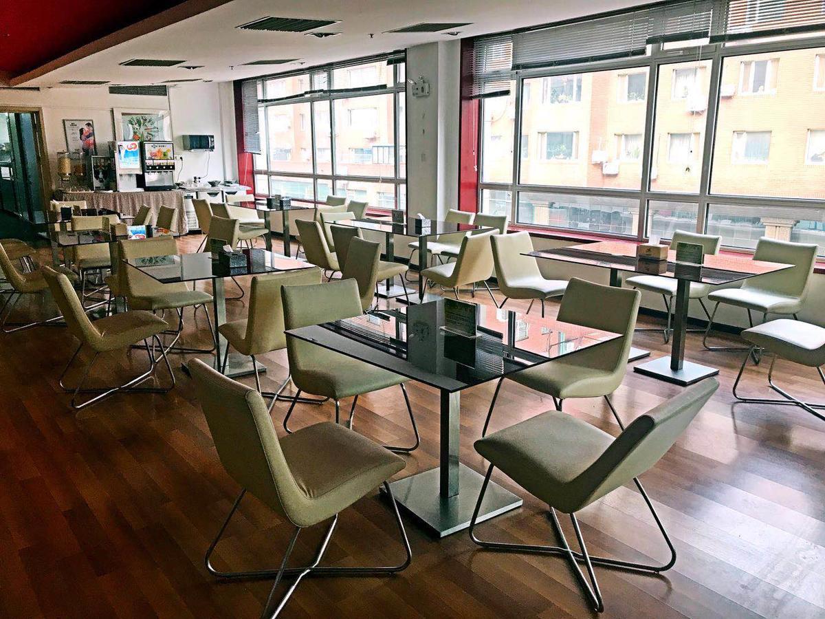 Ibis Dalian Zhongshan Square Esterno foto